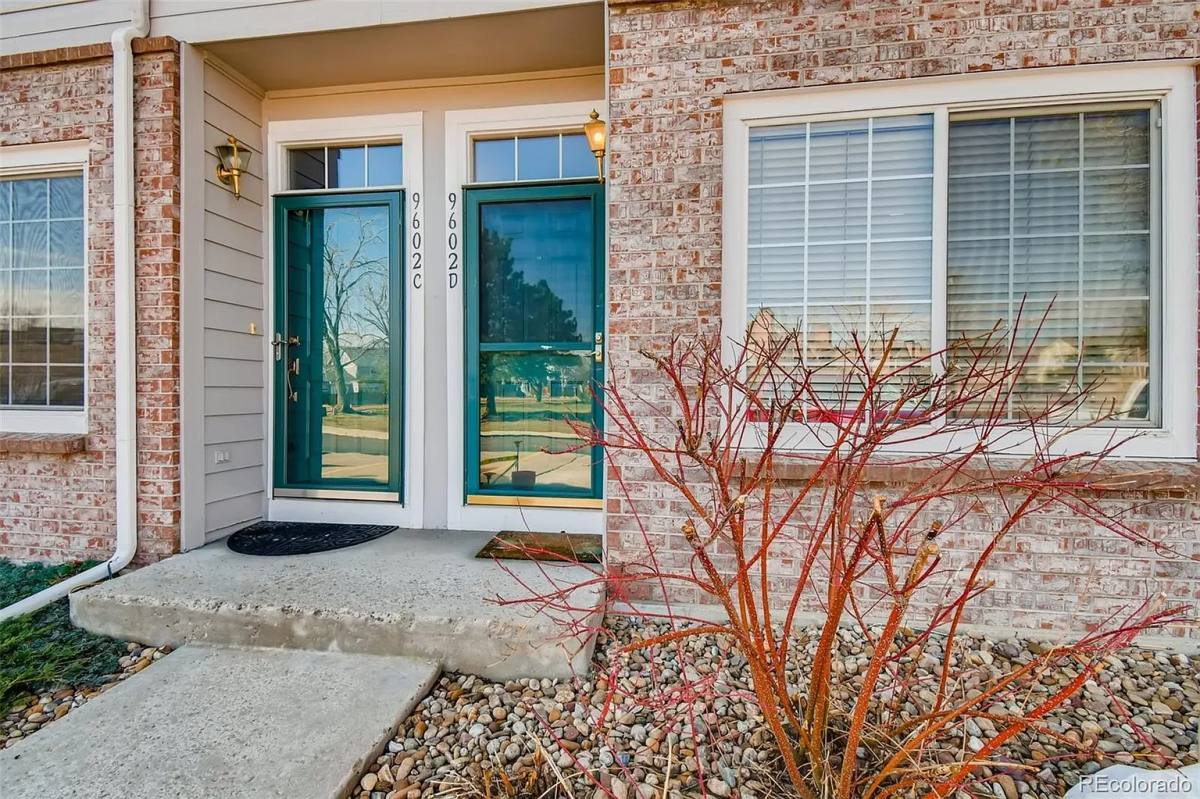 Townhouse for rent at 9602 W Chatfield Ave #D, Littleton, CO 80128