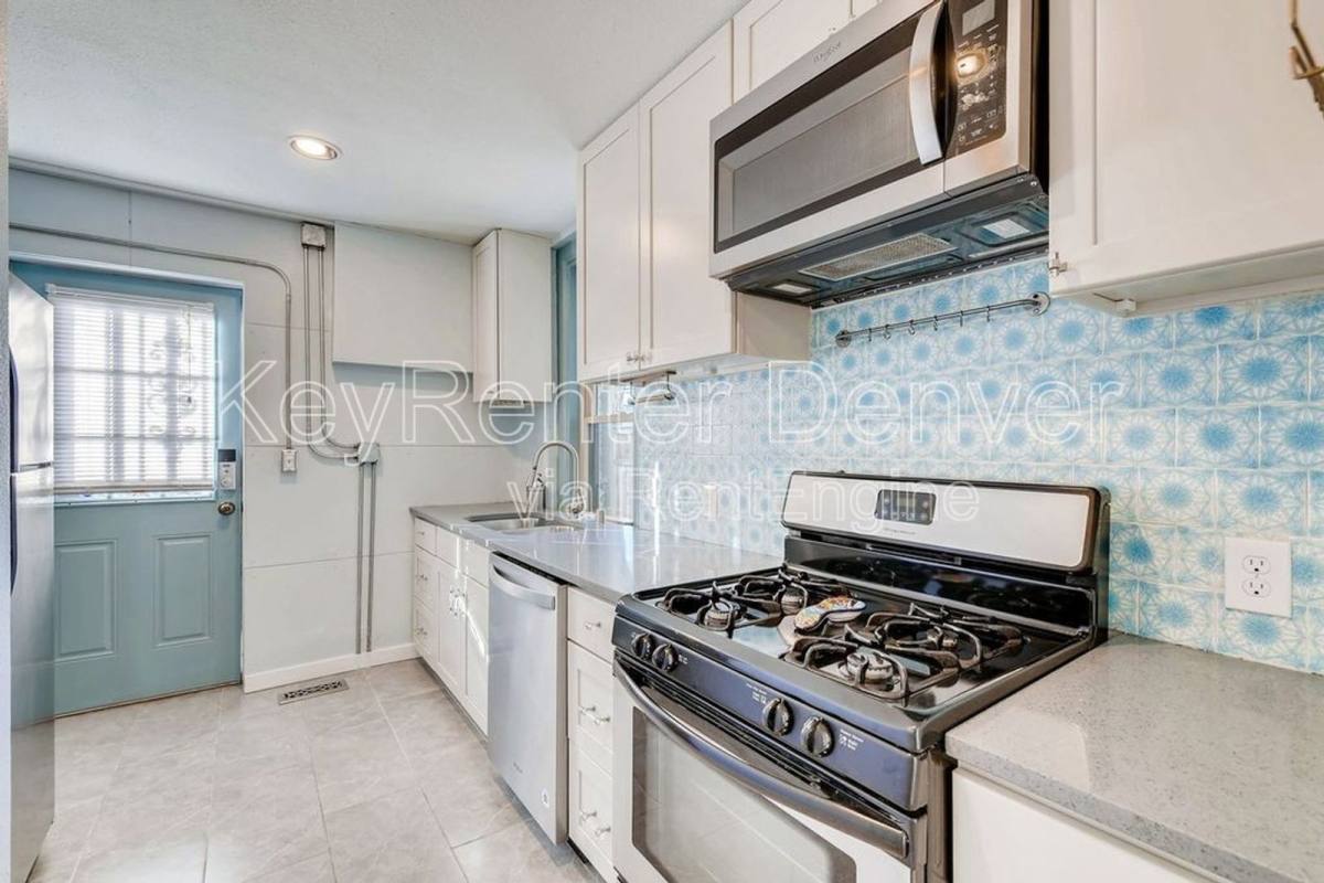 House for rent at 3341 Lawrence St, Denver, CO 80205