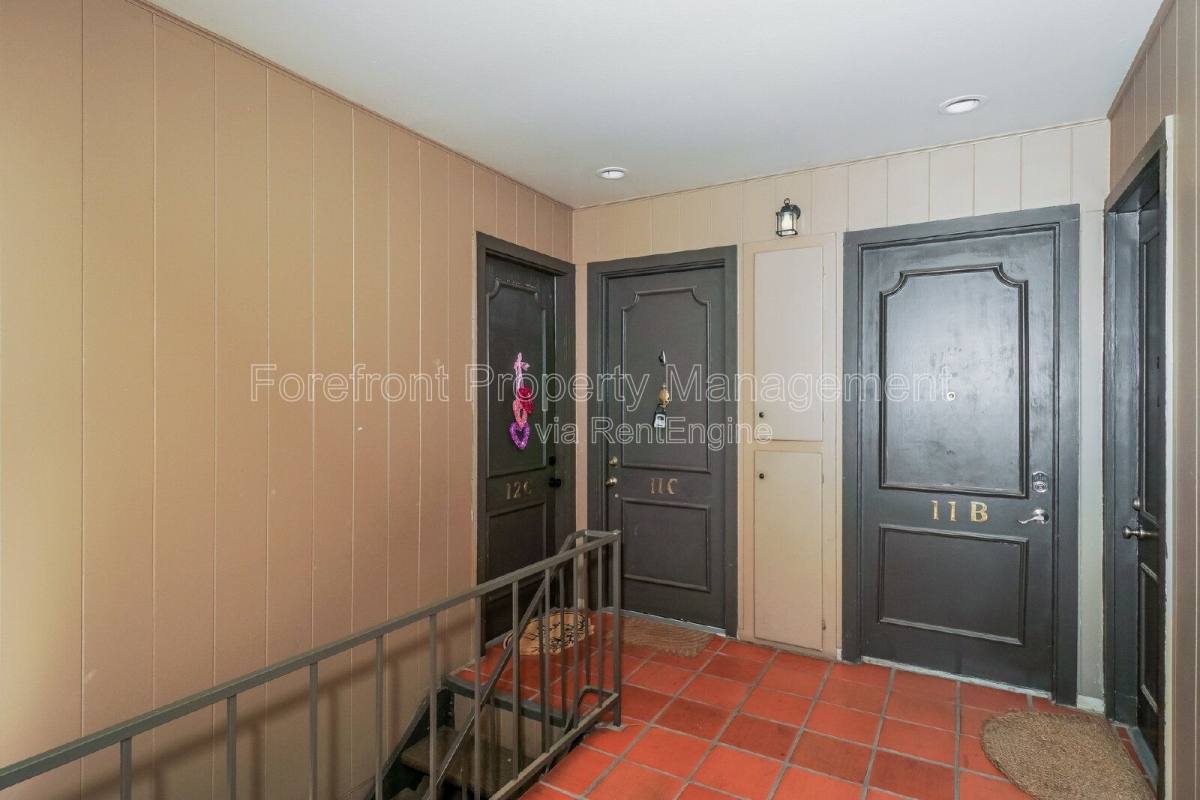 Apartment for rent at 7711 Broadway #11C, San Antonio, TX 78209