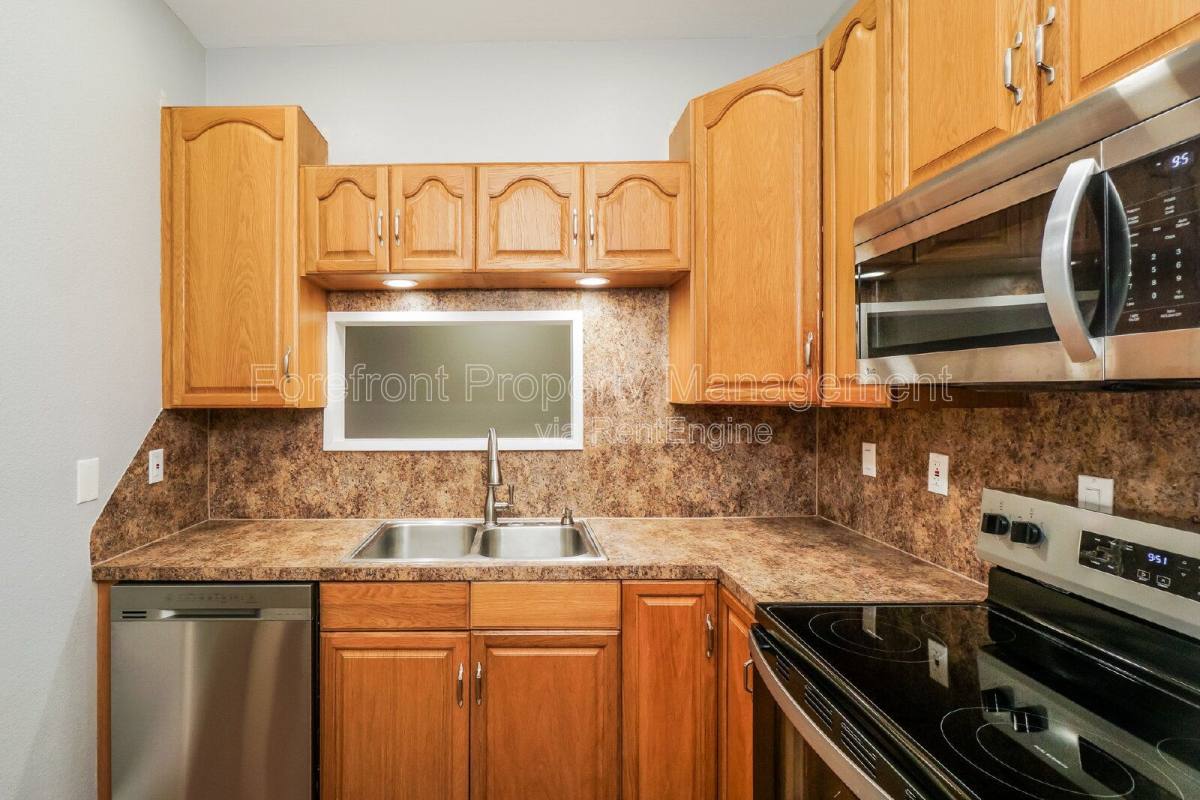 Apartment for rent at 7711 Broadway #11C, San Antonio, TX 78209