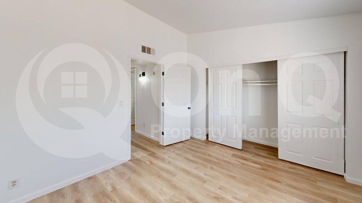 Apartment for rent at 15601 N 30th St #5, Phoenix, AZ 85032