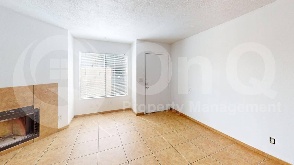 Apartment for rent at 15601 N 30th St #5, Phoenix, AZ 85032