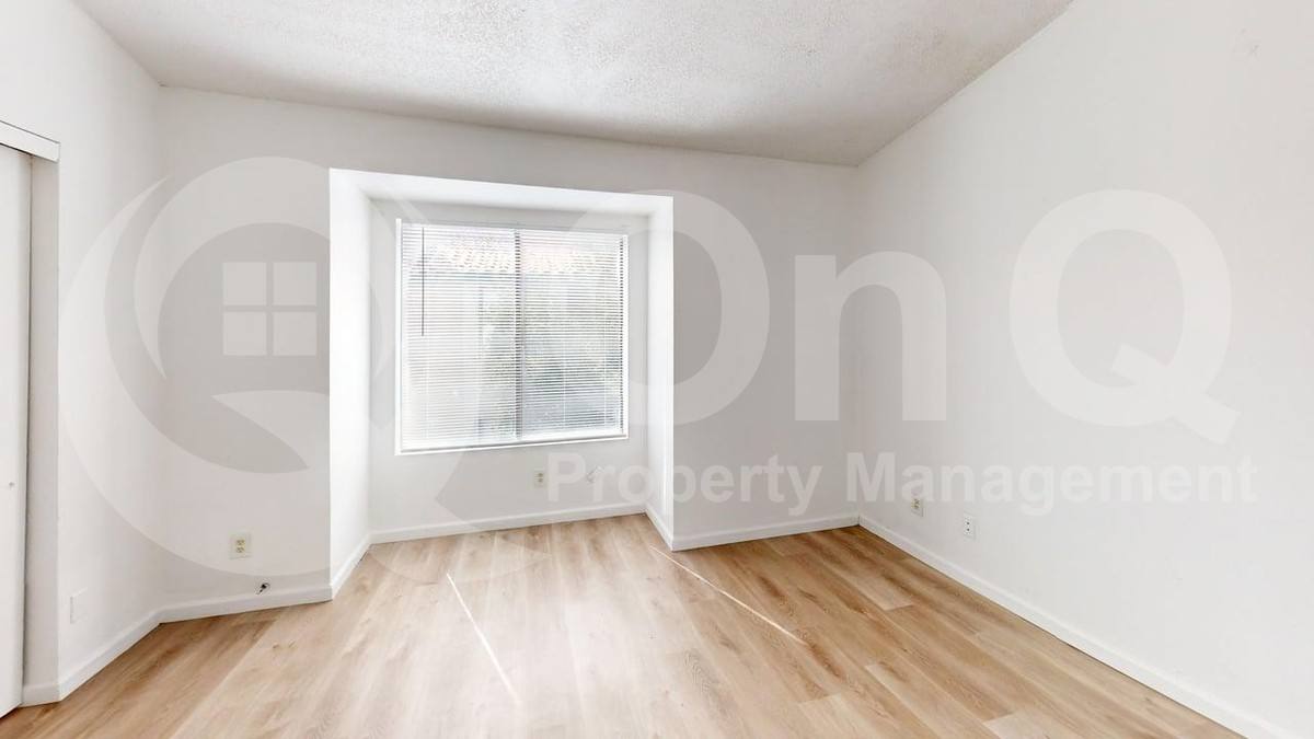 Apartment for rent at 15601 N 30th St #5, Phoenix, AZ 85032
