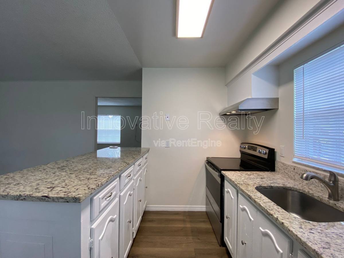 Apartment for rent at 5236 Davisson Ave, Orlando, FL 32810