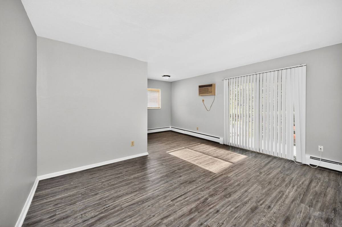 Apartment for rent at 3505 Telford St #1, Cincinnati, OH 45220
