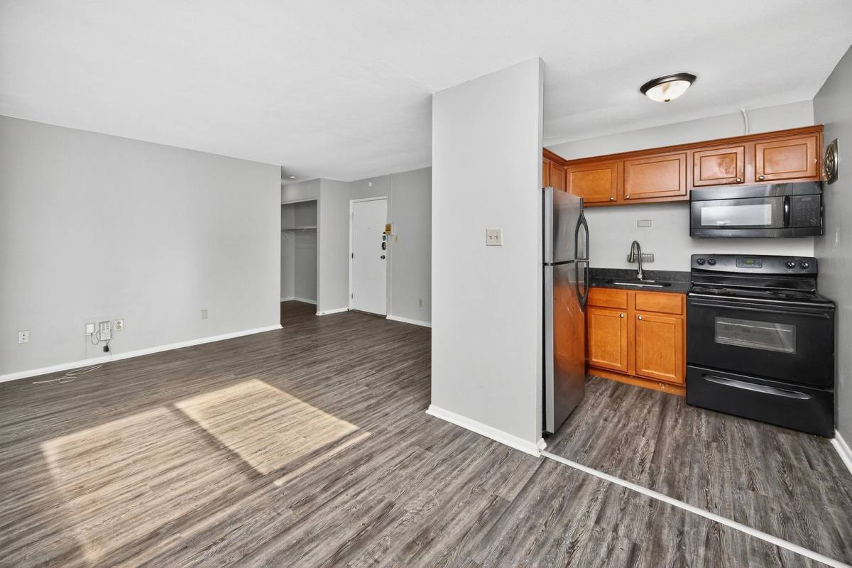 Apartment for rent at 3505 Telford St #1, Cincinnati, OH 45220