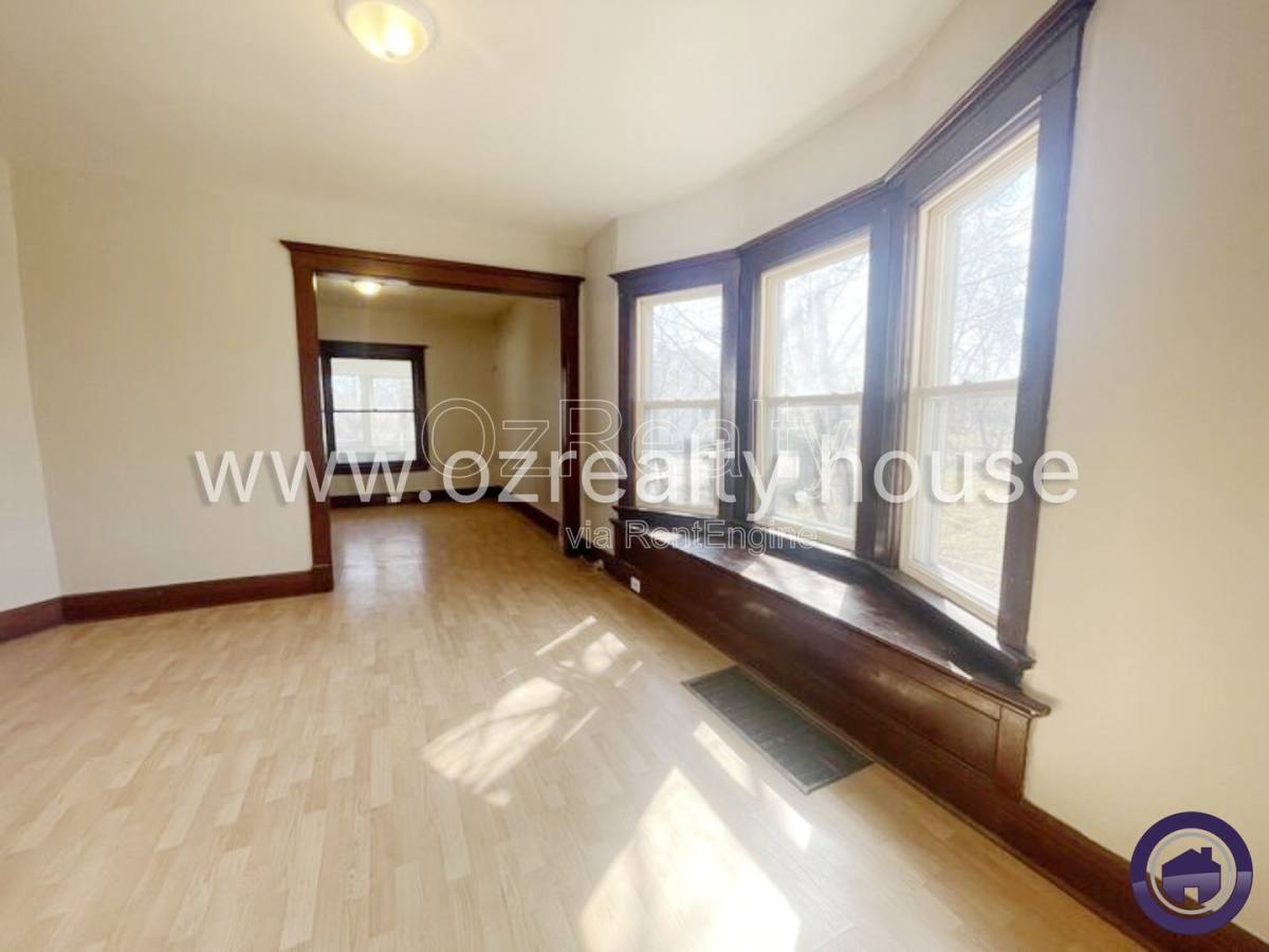 House for rent at 1031 N Michigan St, Toledo, OH 43604