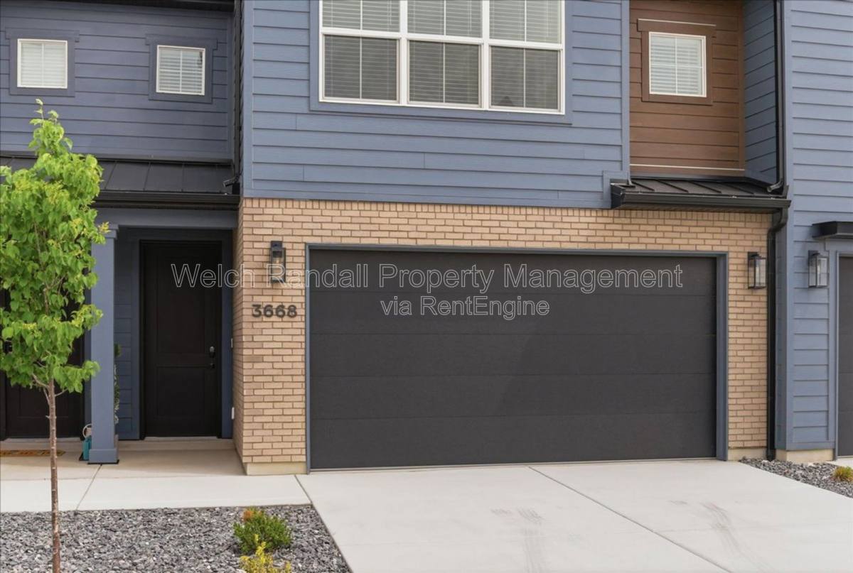 Townhouse for rent at 3668 S 4525 W, Ogden, UT 84401