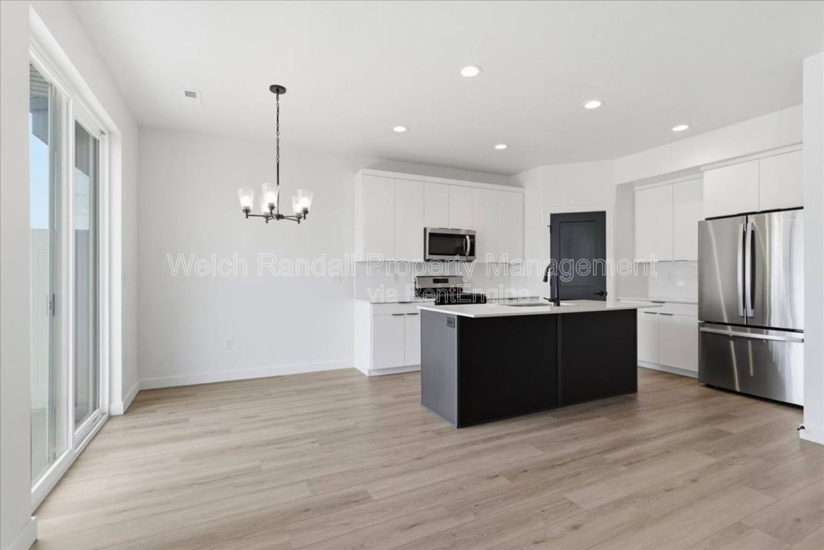 Townhouse for rent at 3668 S 4525 W, Ogden, UT 84401