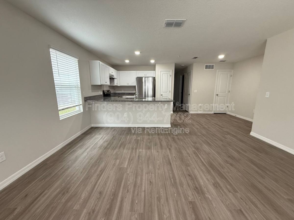 Condo for rent at 11478 Oakfield Court #102, Jacksonville, FL 32258
