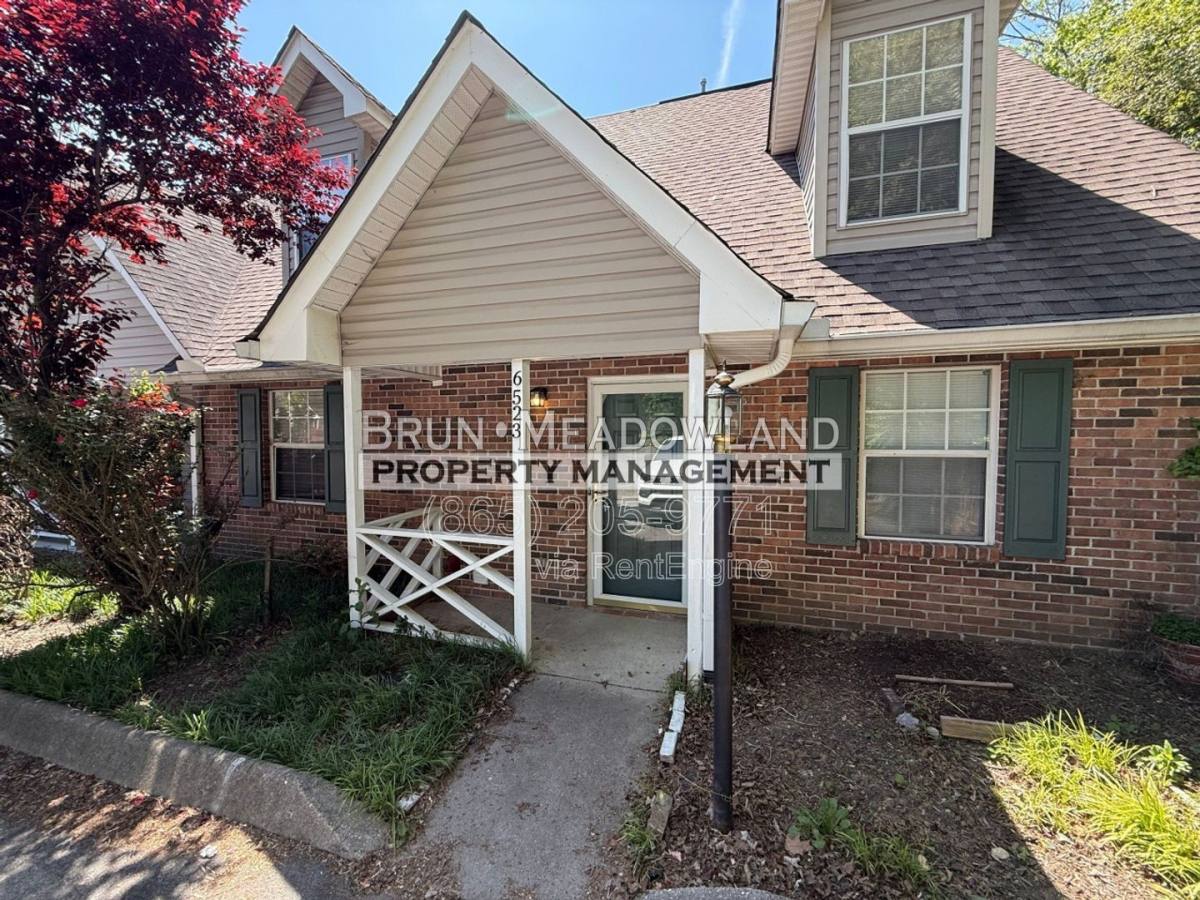 Townhouse for rent at 6523 Doe Creek Way, Knoxville, TN 37918