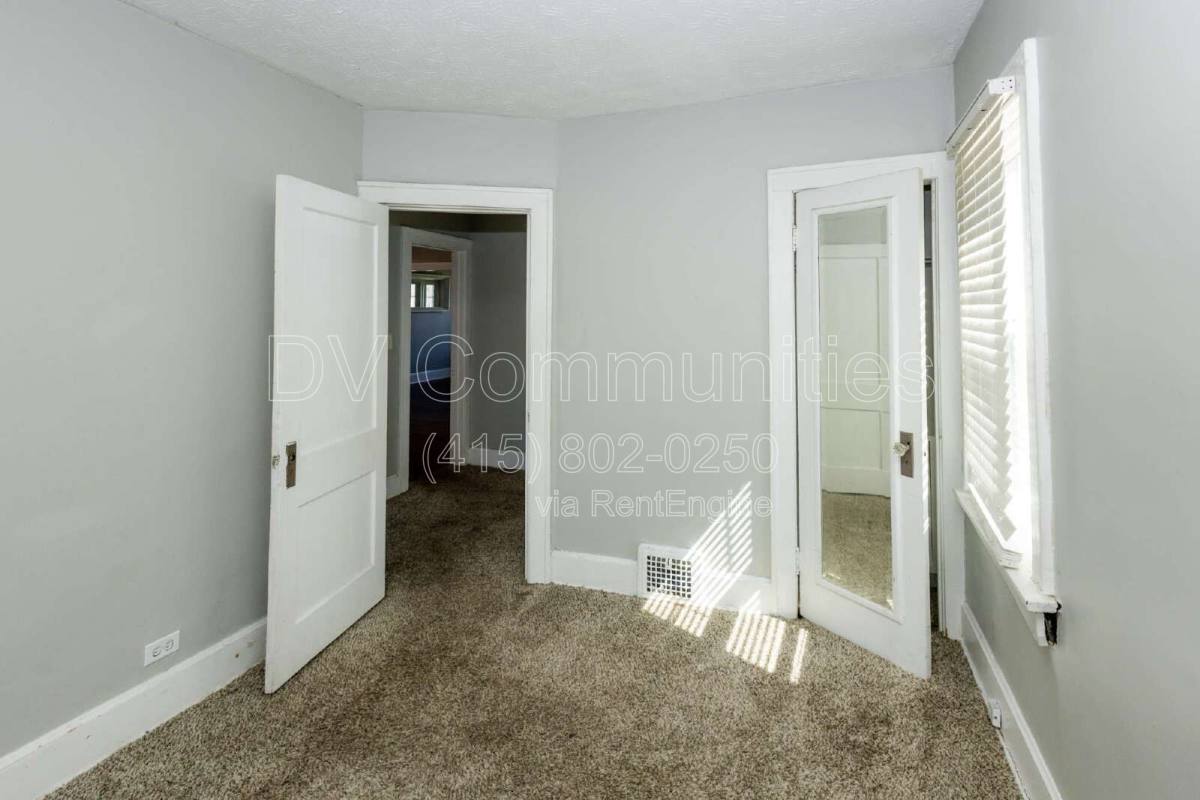 Apartment for rent at 3578 Ingleside Rd, Beachwood, OH 44122