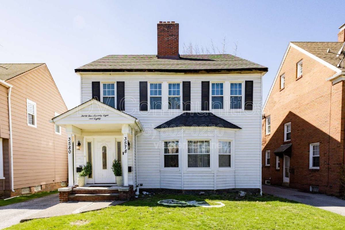 Apartment for rent at 3578 Ingleside Rd, Beachwood, OH 44122