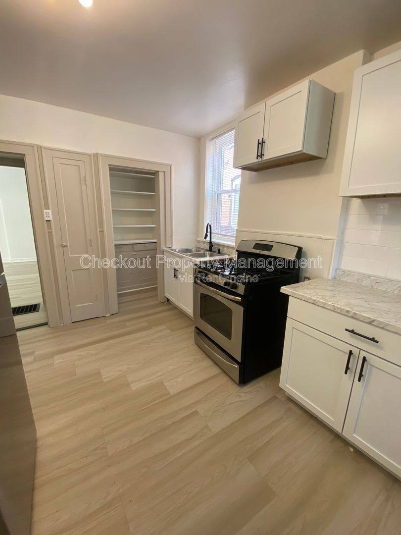 Apartment for rent at 6436 Idaho Ave, Saint Louis, MO 63111
