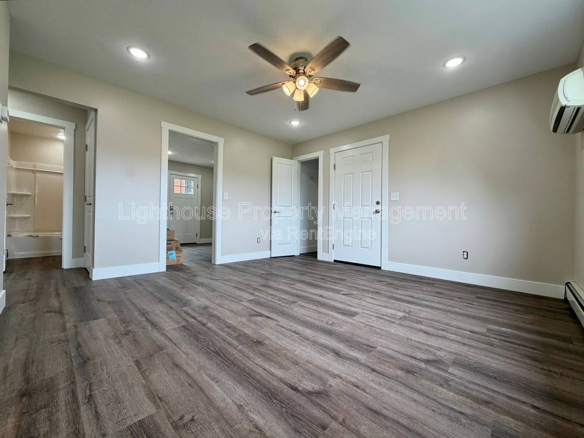 Apartment for rent at 3253 Charlesgate Ave SW #C, Wyoming, MI 49509