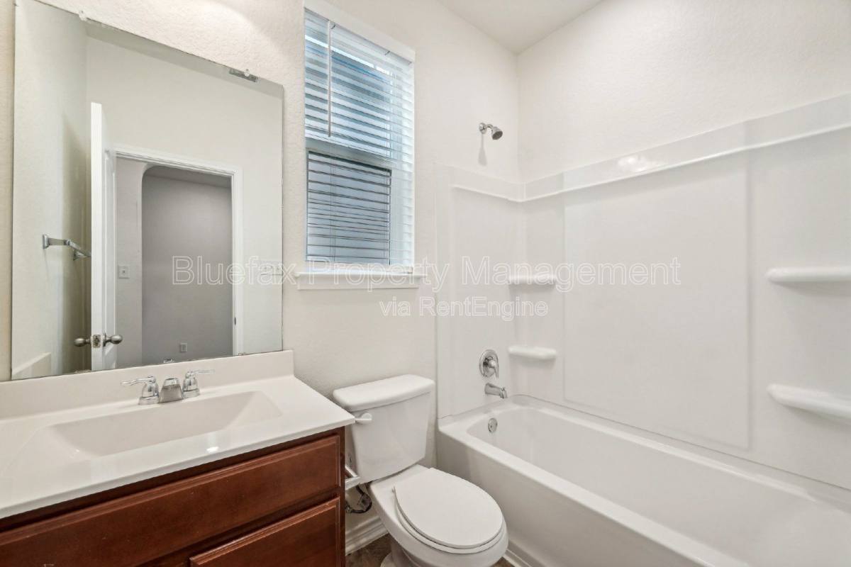 House for rent at 3306 Putnam Fields, Converse, TX 78109