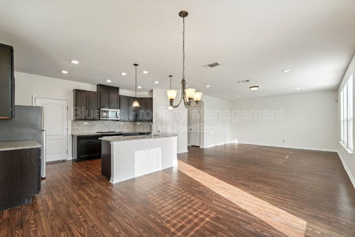 House for rent at 3306 Putnam Fields, Converse, TX 78109