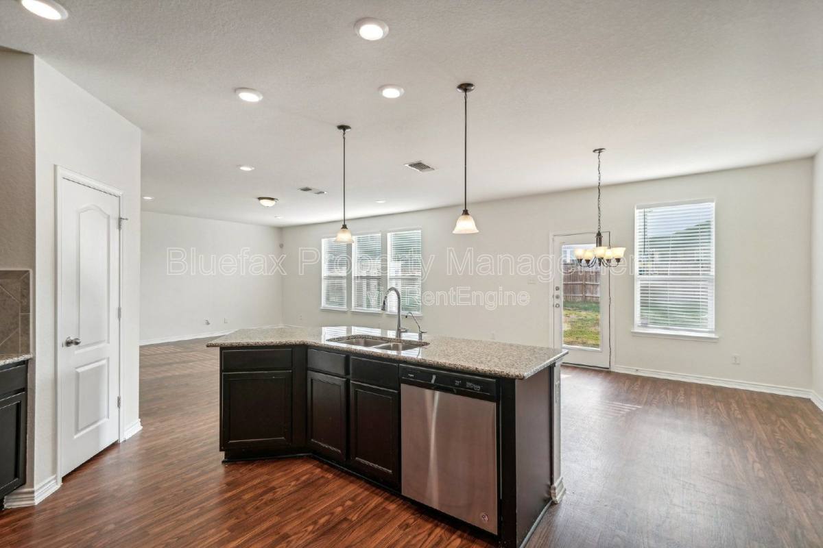House for rent at 3306 Putnam Fields, Converse, TX 78109