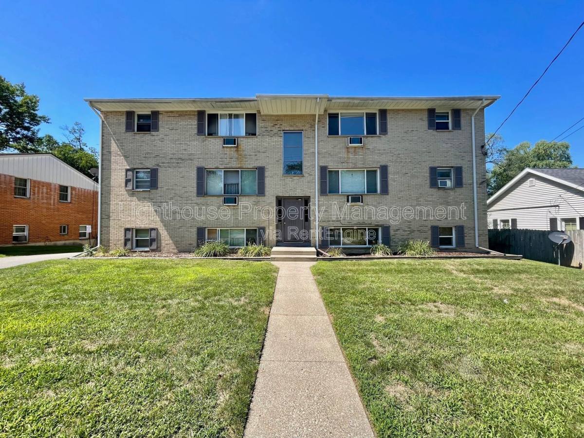 Apartment for rent at 2633 Woodward Ave SW #B, Wyoming, MI 49509