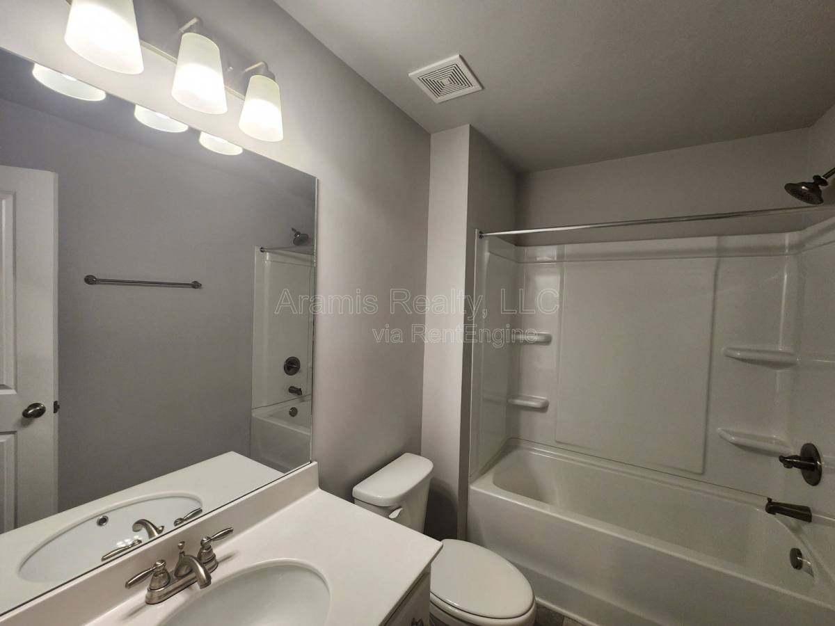 Townhouse for rent at 2079 Pinnacle Walk, Norcross, GA 30071