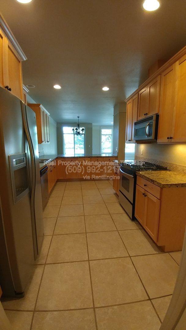 Condo for rent at 459 Columbia Point Dr, Richland, WA 99352