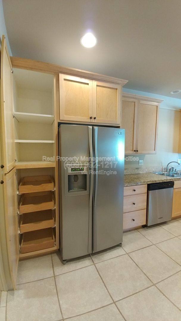 Condo for rent at 459 Columbia Point Dr, Richland, WA 99352