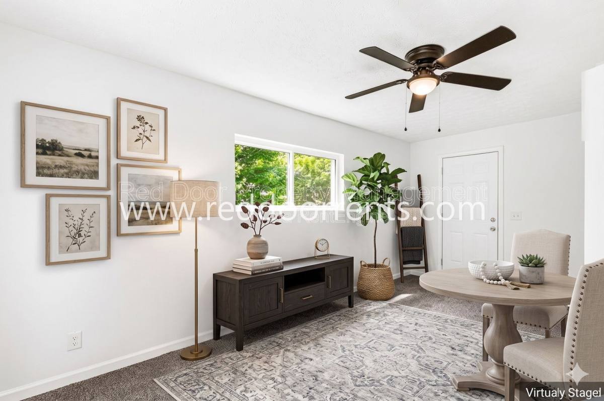 Apartment for rent at 389 N Main St #C, Martinsville, IN 46151