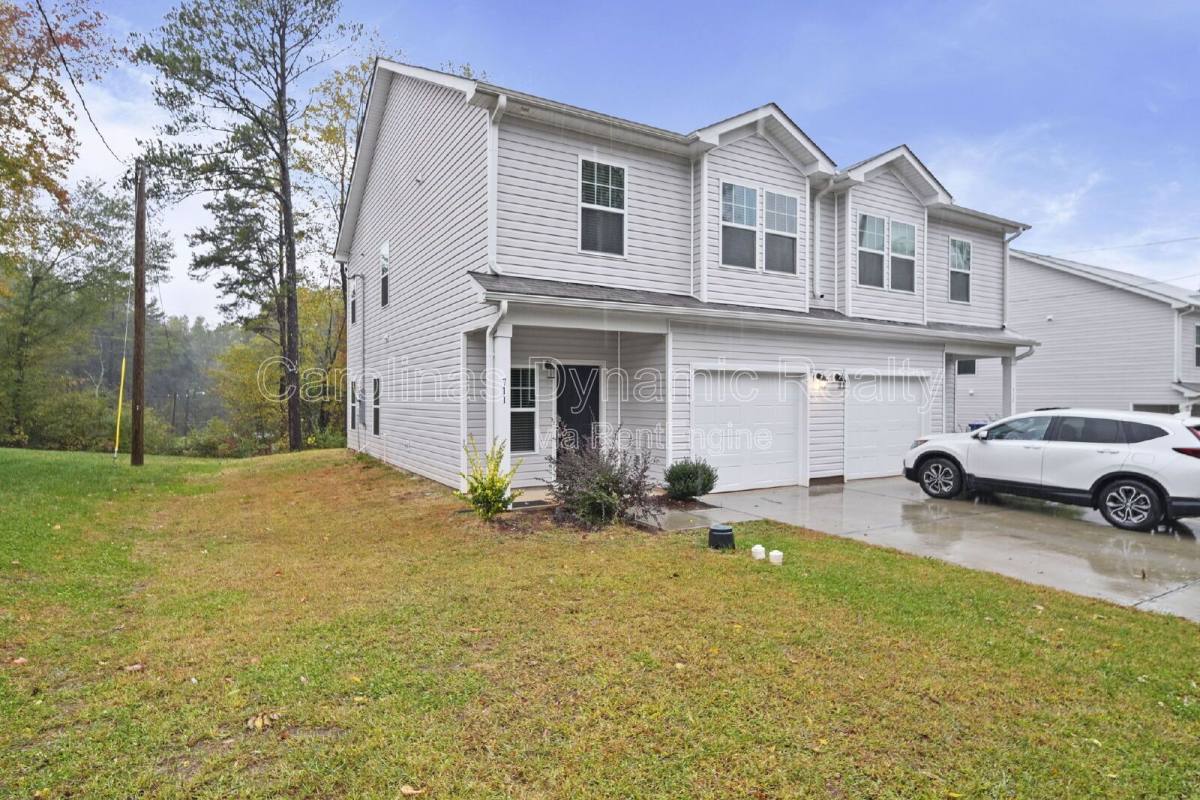Townhouse for rent at 711 Lackey St, Kings Mountain, NC 28086