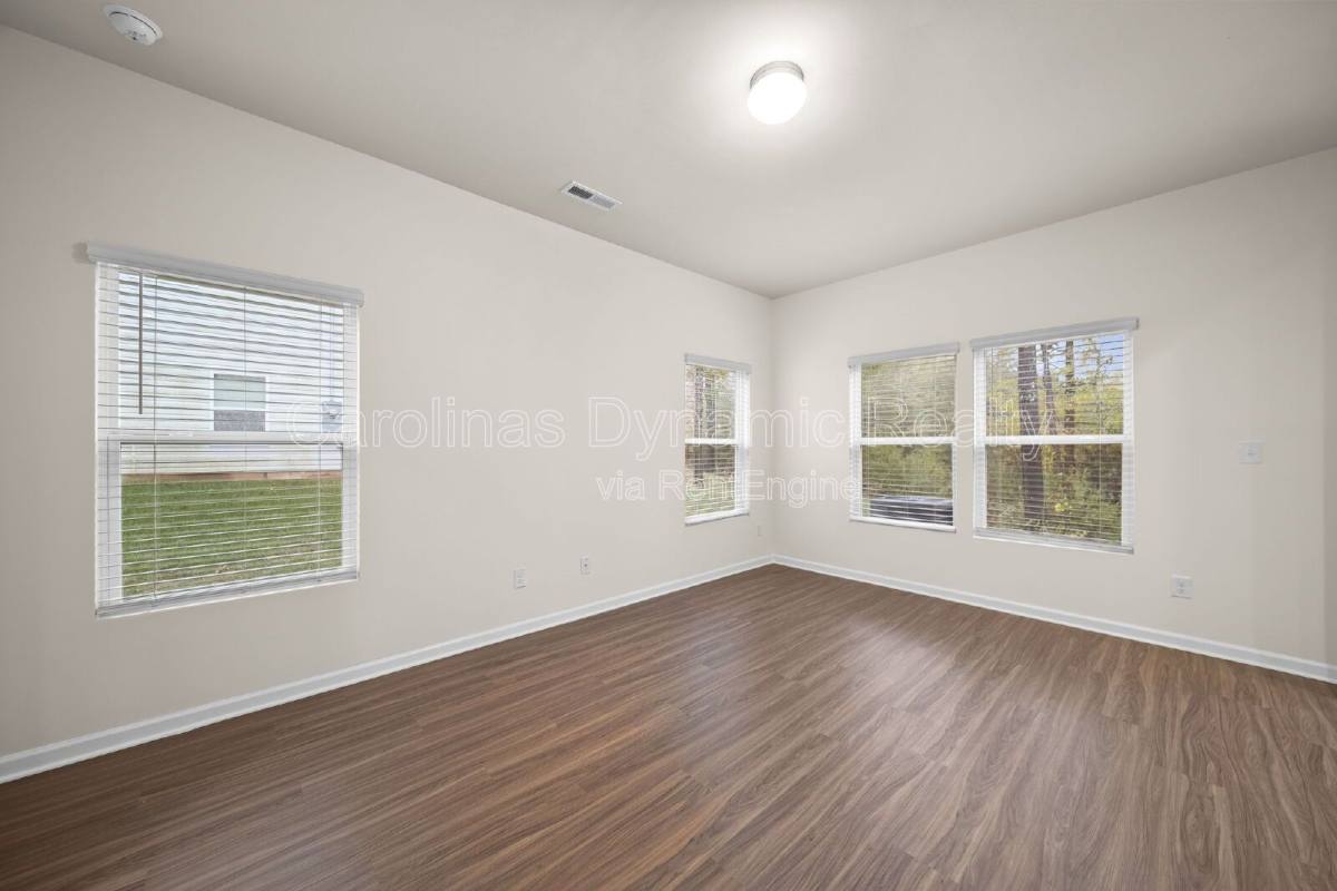 Townhouse for rent at 711 Lackey St, Kings Mountain, NC 28086