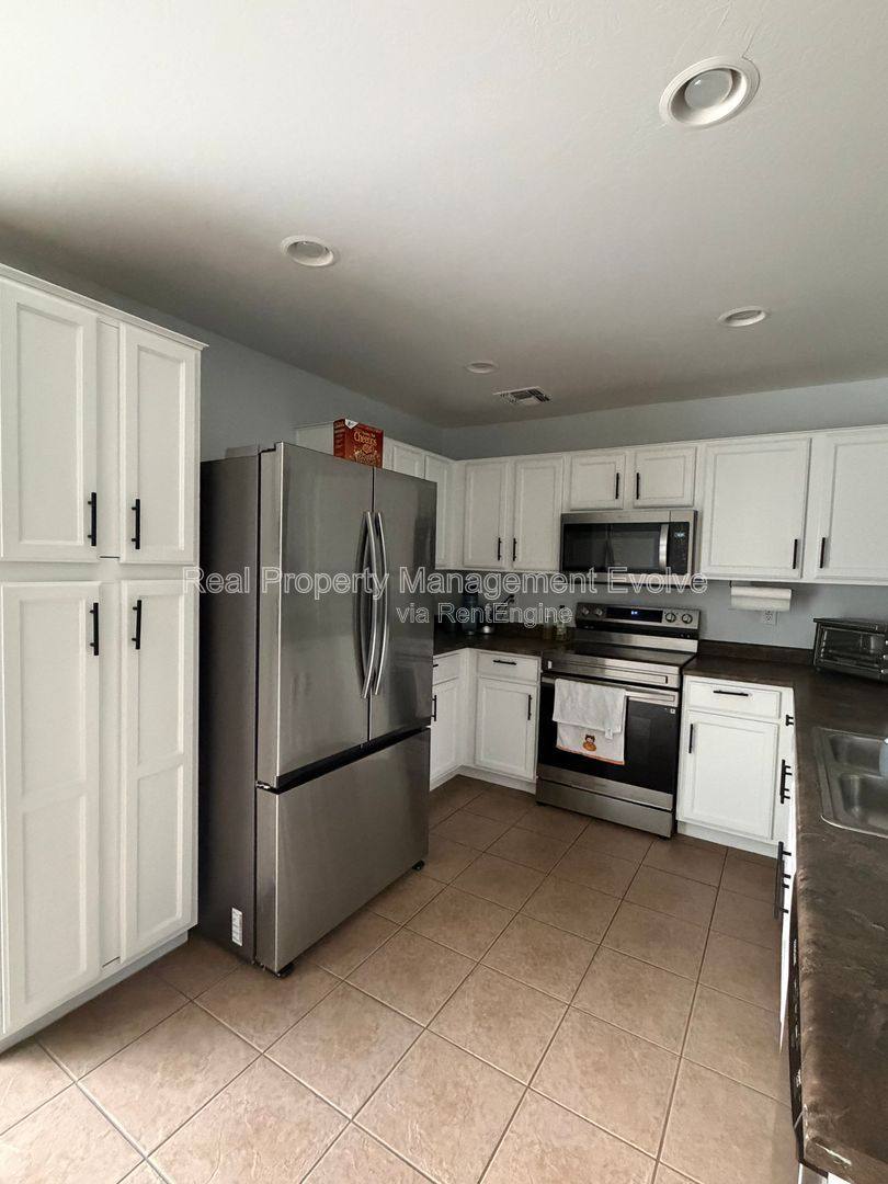 House for rent at 25067 W Dove Trail, Buckeye, AZ 85326