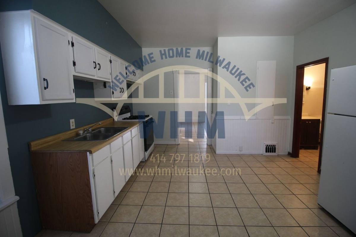 Apartment for rent at 1140 N 50th Place, Milwaukee, WI 53208