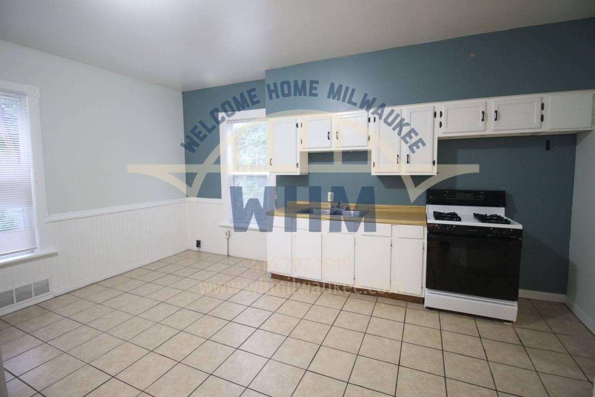 Apartment for rent at 1140 N 50th Place, Milwaukee, WI 53208