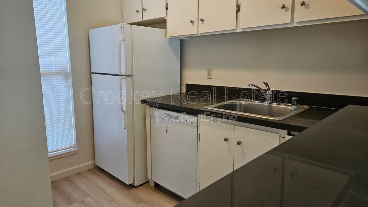 Townhouse for rent at 1349 Tree Garden Place, Concord, CA 94518