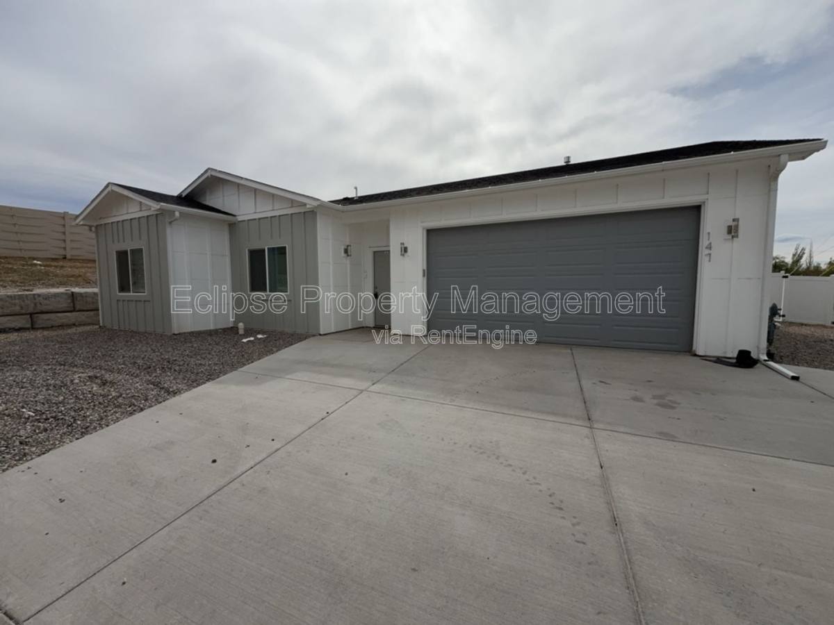 House for rent at 147 Buena Vista Dr, Grand Junction, CO 81503