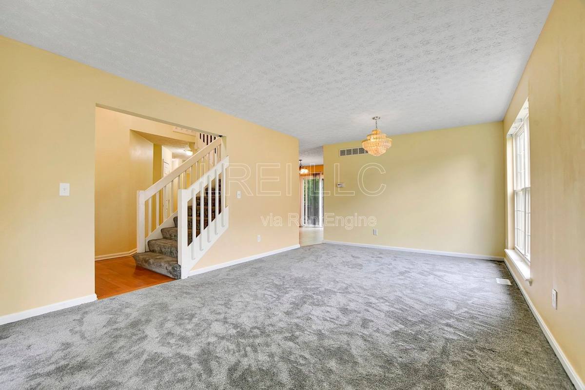 House for rent at 5703 Georgia Lane, Louisville, KY 40219