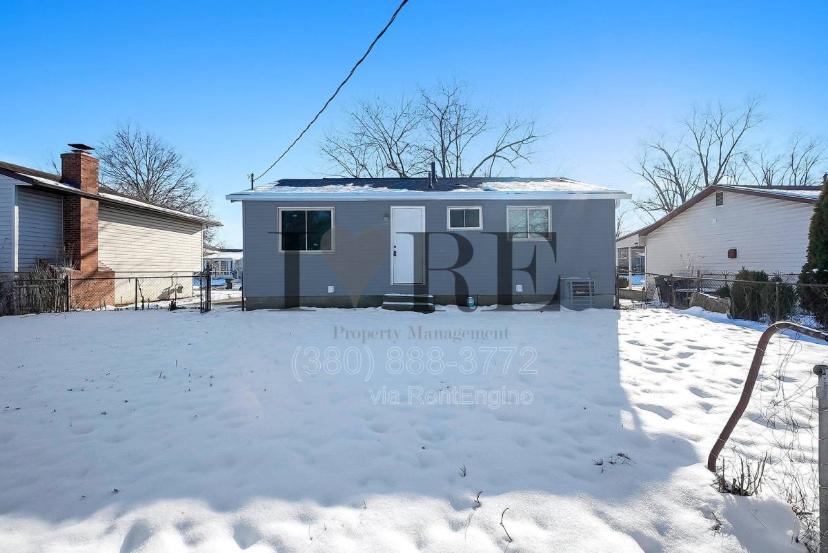 Apartment for rent at 1902 Brookfield Rd, Columbus, OH 43229