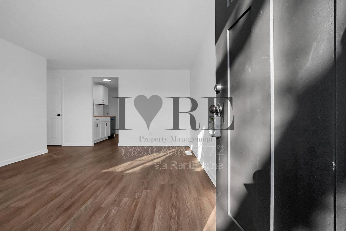 Apartment for rent at 1902 Brookfield Rd, Columbus, OH 43229