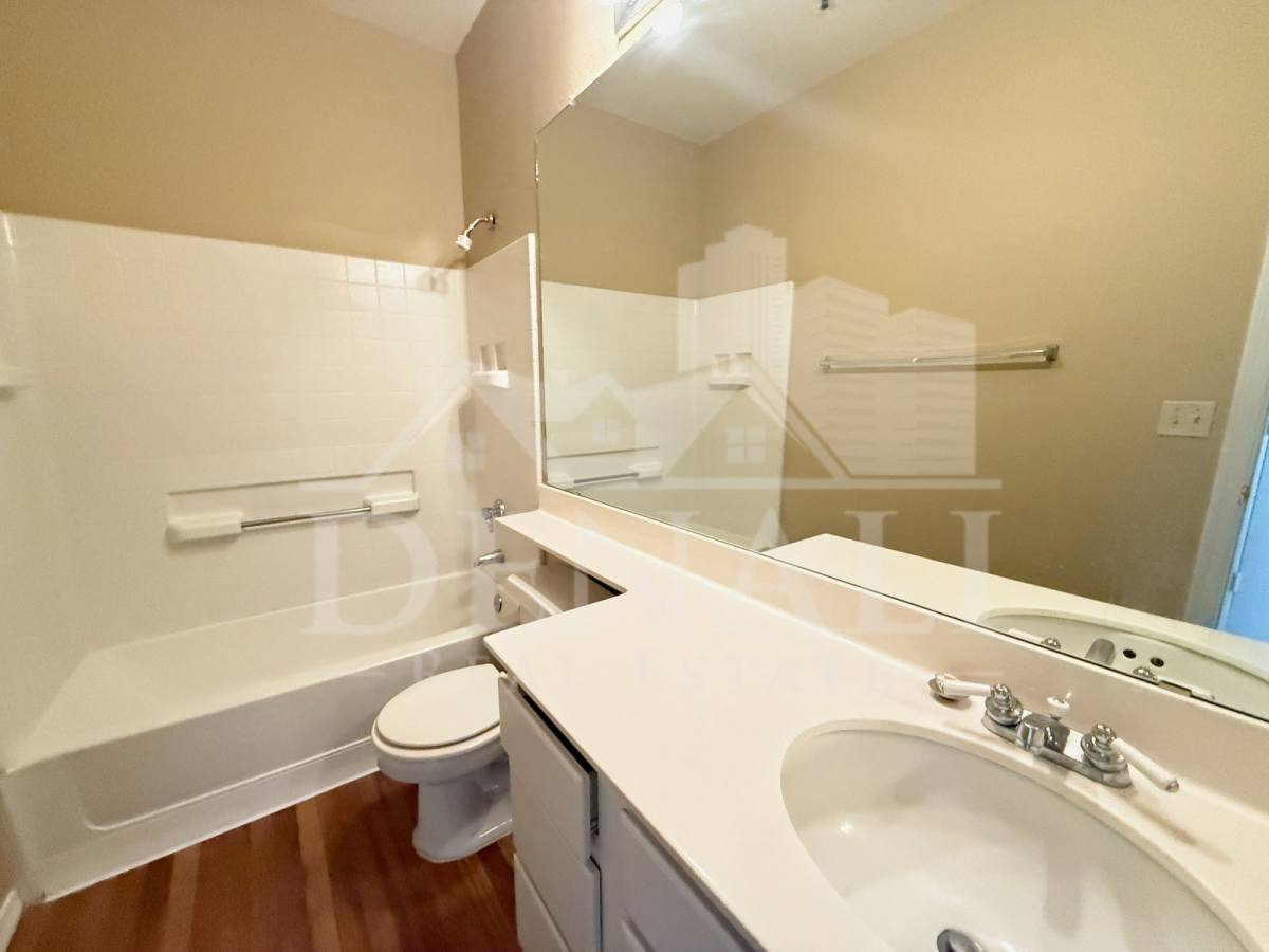 Condo for rent at 11375 E Sahuaro Dr #2043, Scottsdale, AZ 85259