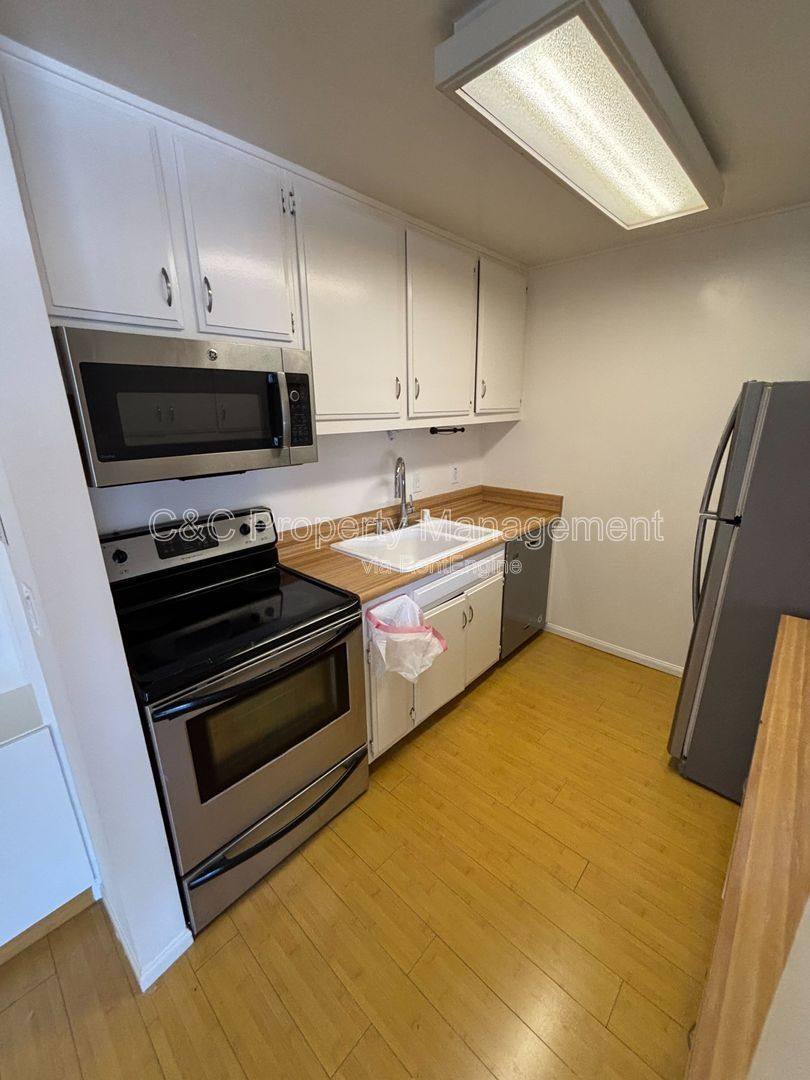 Condo for rent at 802 Camino Real #201, Redondo Beach, CA 90277