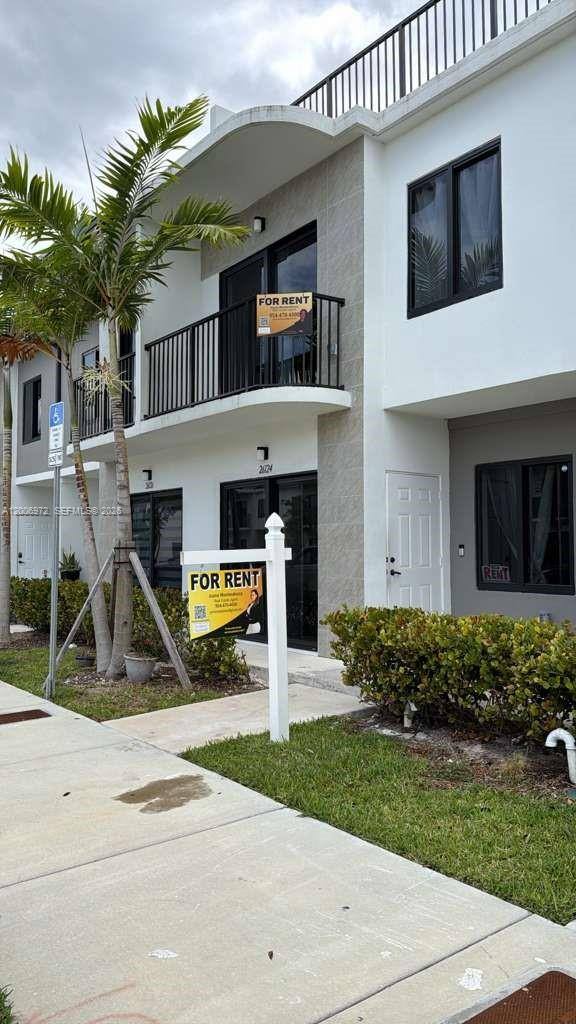 Townhouse for rent at 26124 SW 145th Court, Homestead, FL 33032