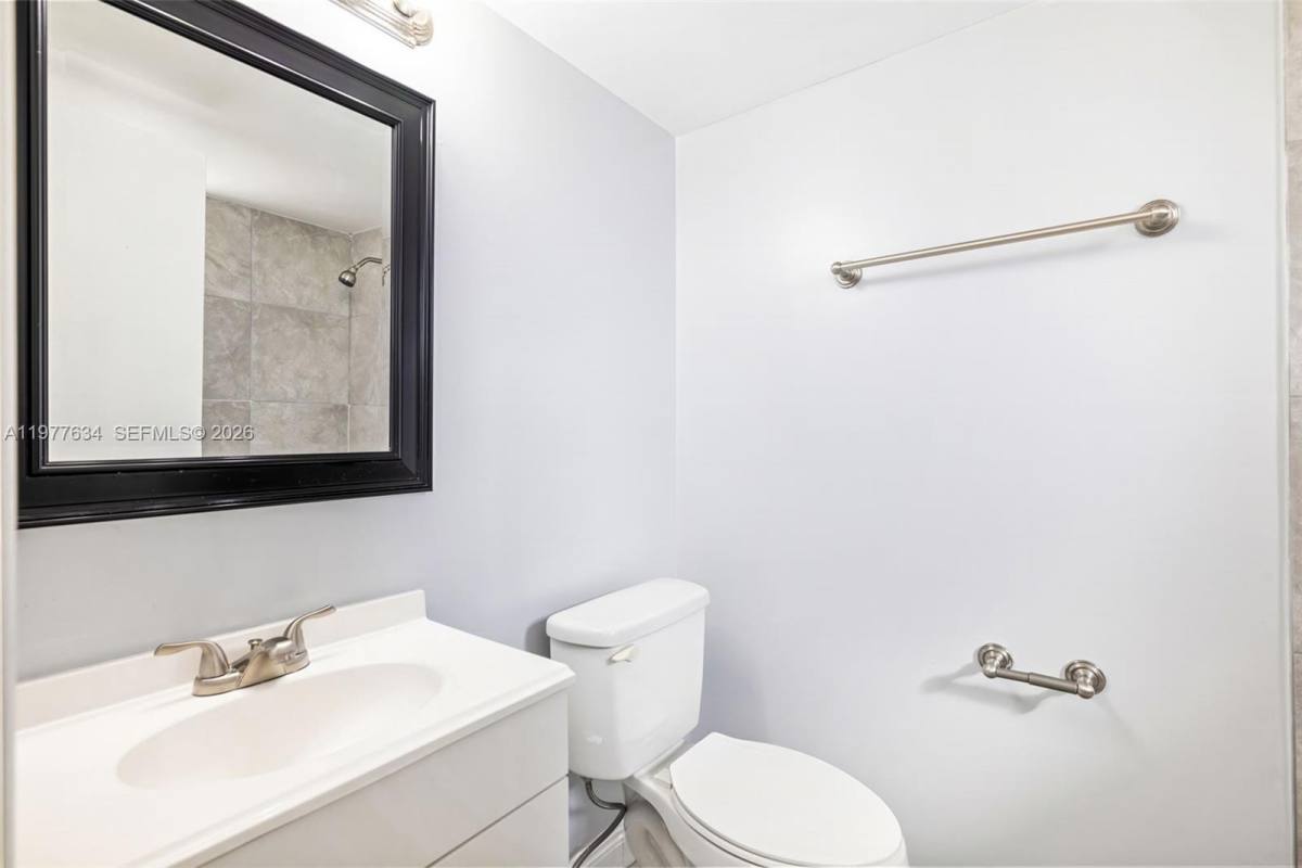 Apartment for rent at 5400 W 21st Court #402, Hialeah, FL 33016