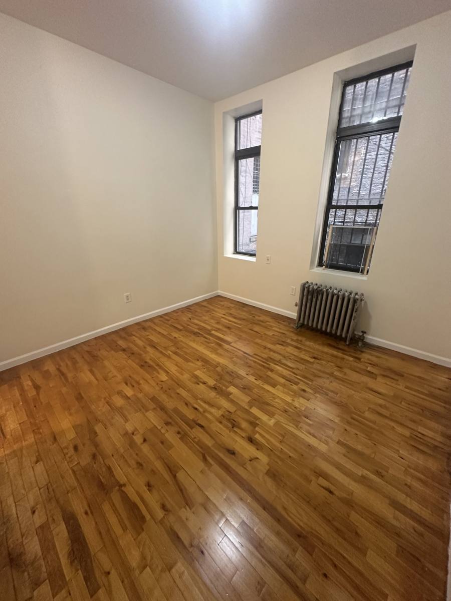 Apartment for rent at 711 2nd Ave #1C, New York, NY 10016