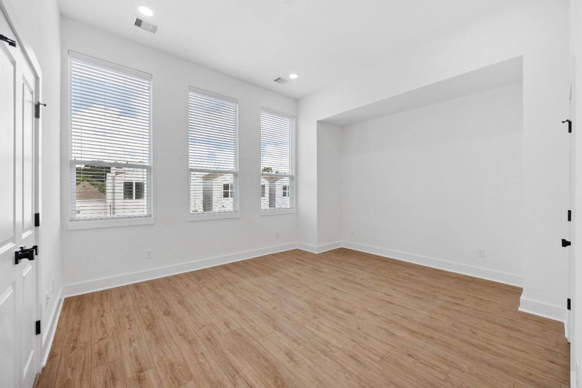 House for rent at 835 Rachel St, Houston, TX 77091
