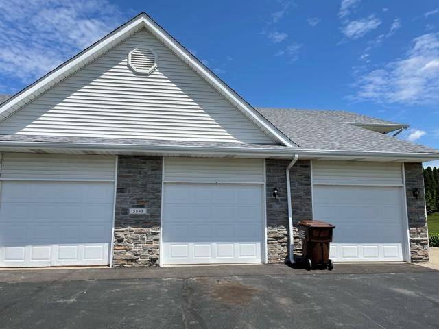Townhouse for rent at 5824 Birkenshaw Dr, Loves Park, IL 61111