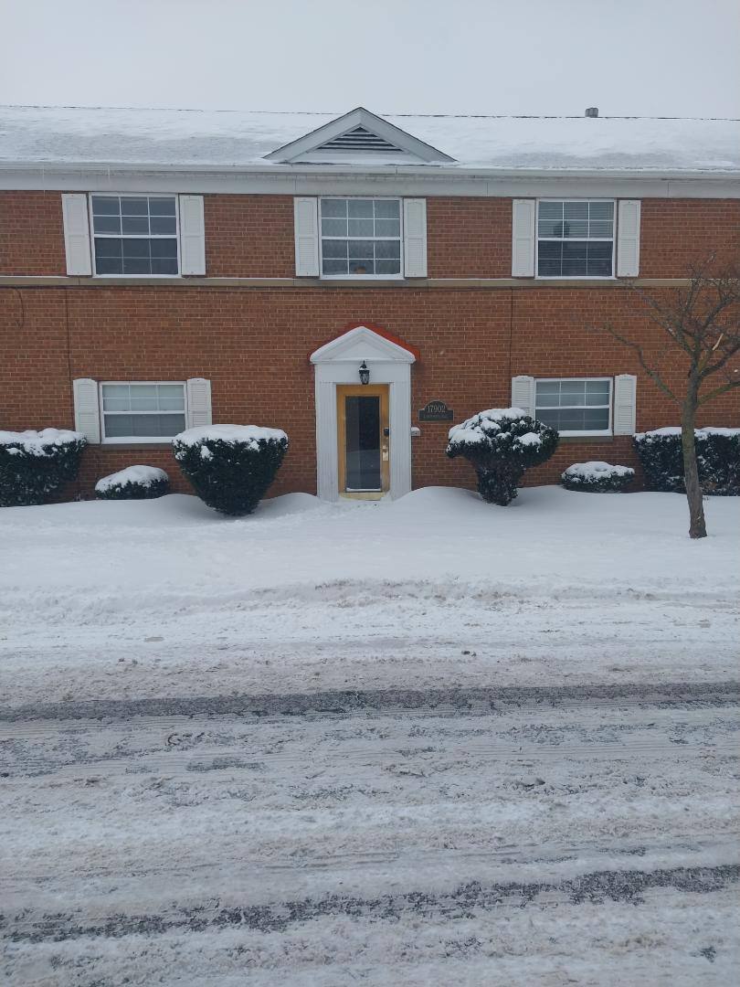 Apartment for rent at 17902 Lake Shore Blvd #3, Cleveland, OH 44119