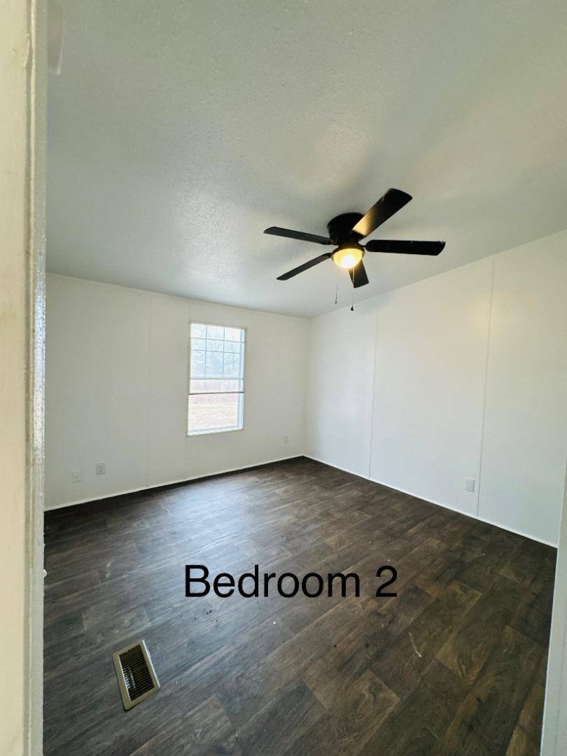 Apartment for rent at 2111 W Austin St #26 Pom, Port Lavaca, TX 77979