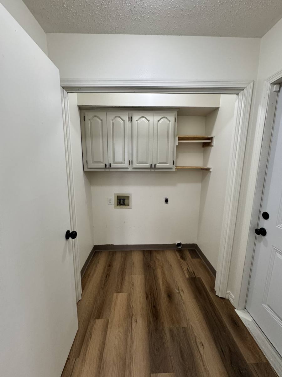 Townhouse for rent at 1007 Ohio St, Pittsburg, KS 66762