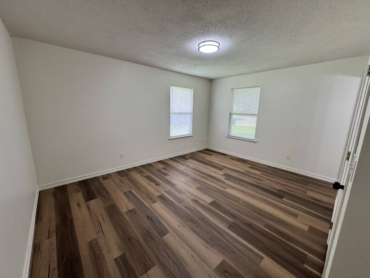 Townhouse for rent at 1007 Ohio St, Pittsburg, KS 66762