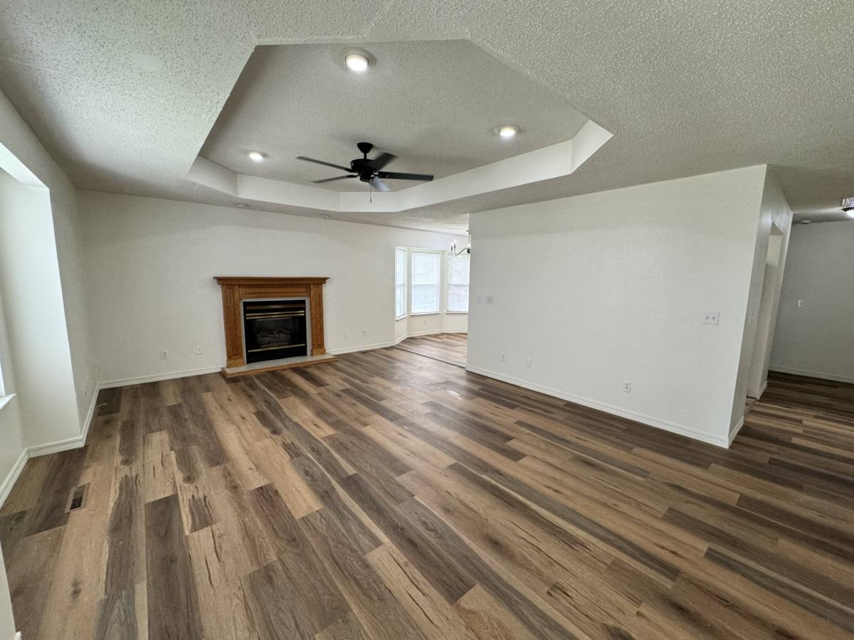Townhouse for rent at 1007 Ohio St, Pittsburg, KS 66762