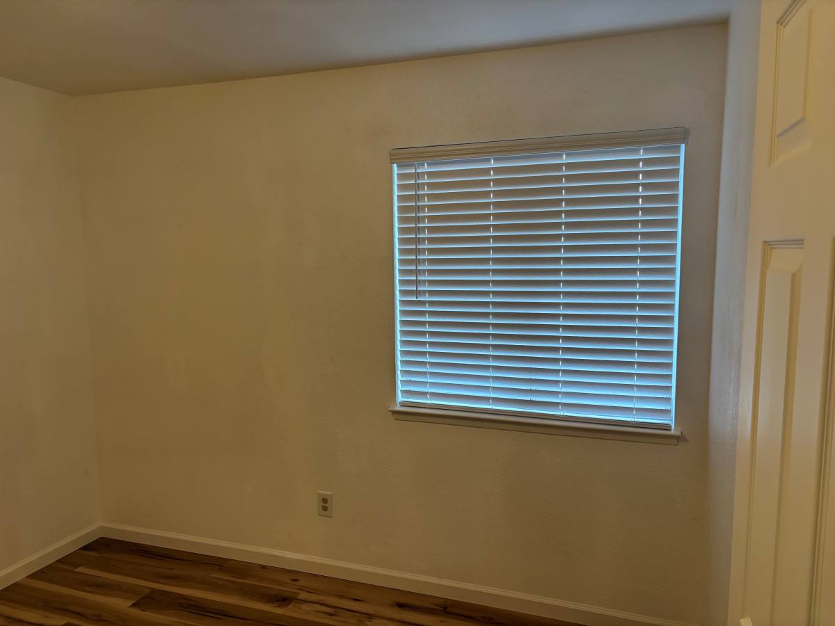 Townhouse for rent at 526 Kenbrook Court, Redding, CA 96003